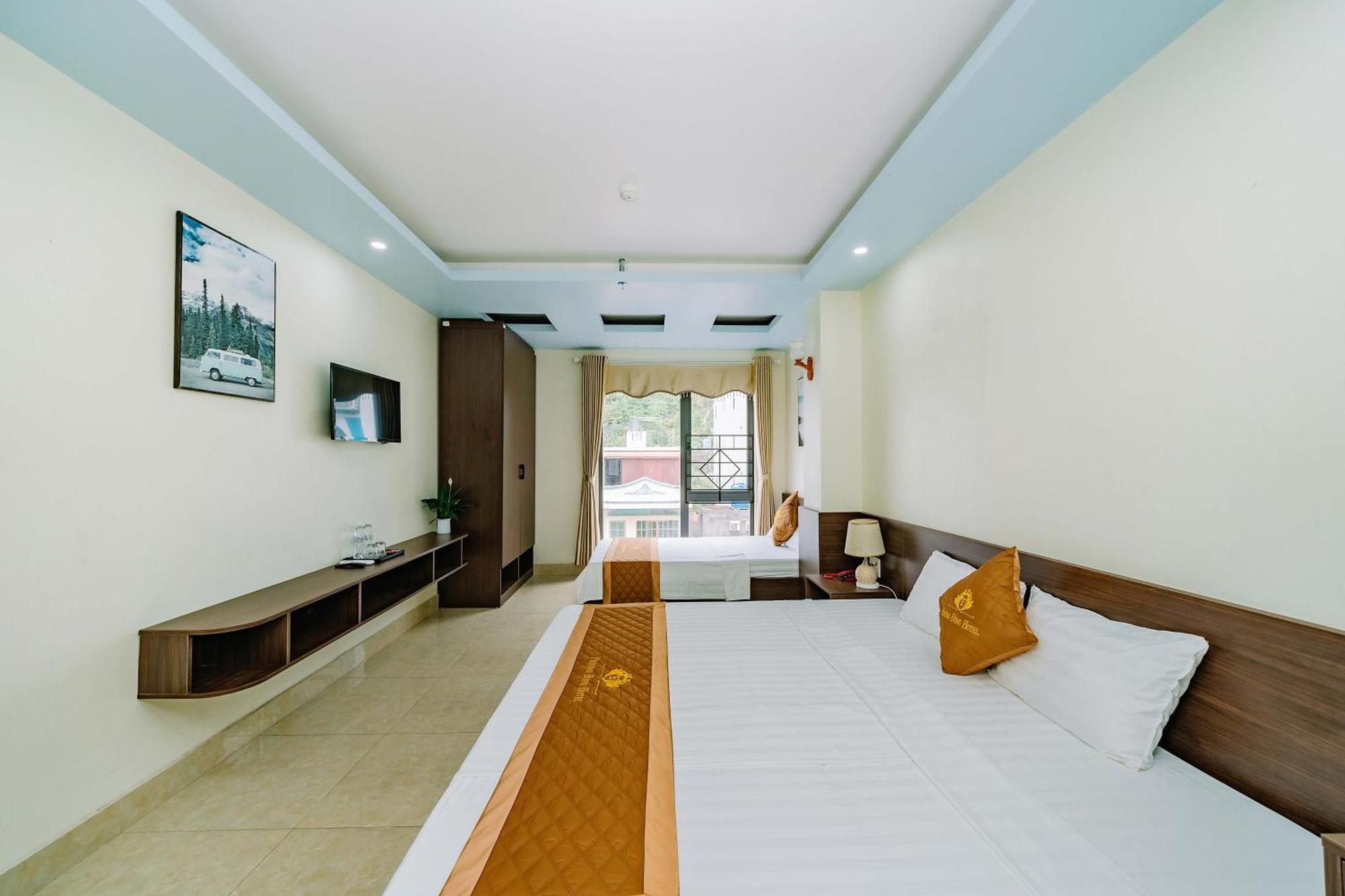 Phuong Dong Hotel Dong Khe Sau Экстерьер фото