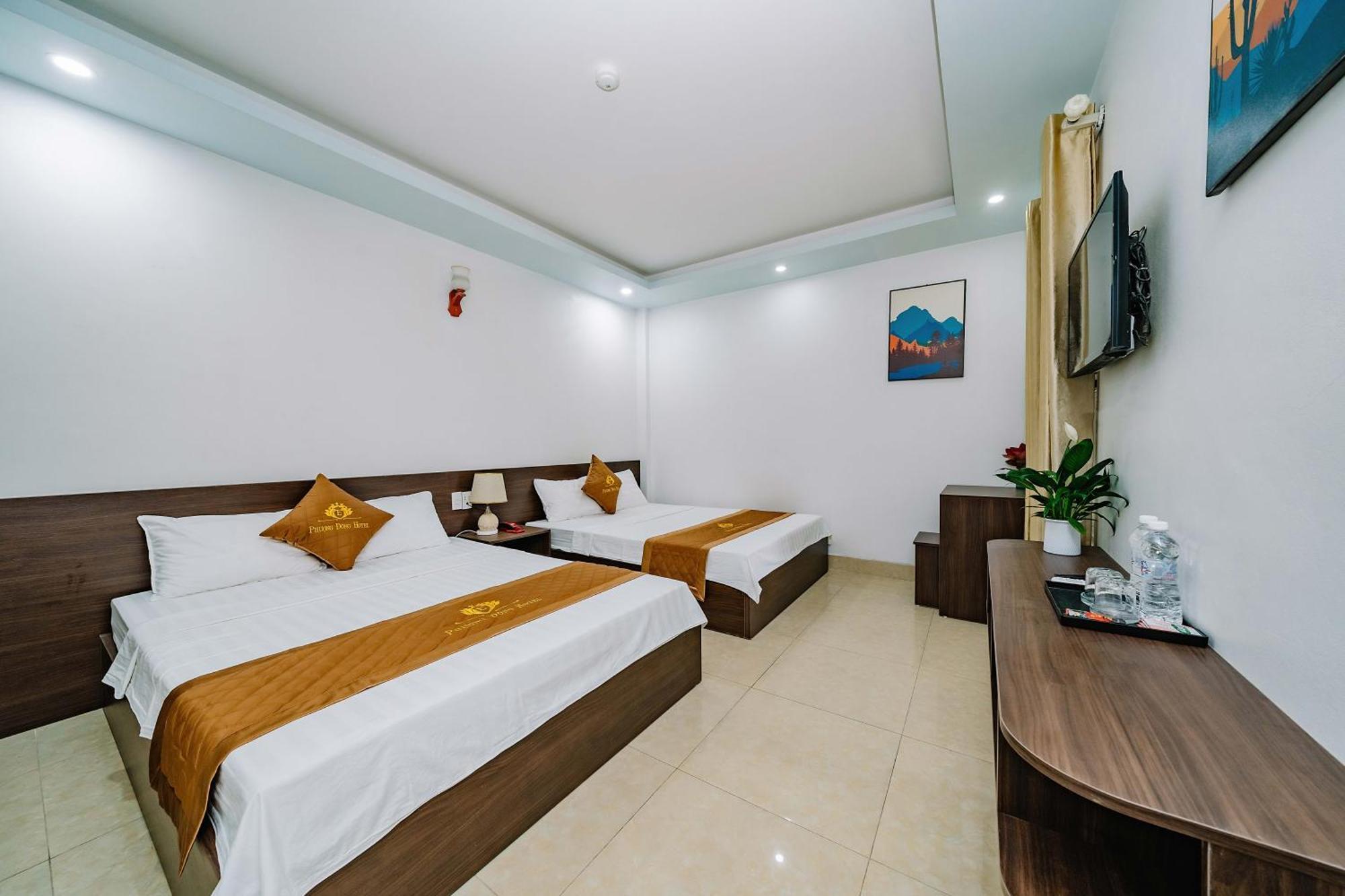 Phuong Dong Hotel Dong Khe Sau Экстерьер фото