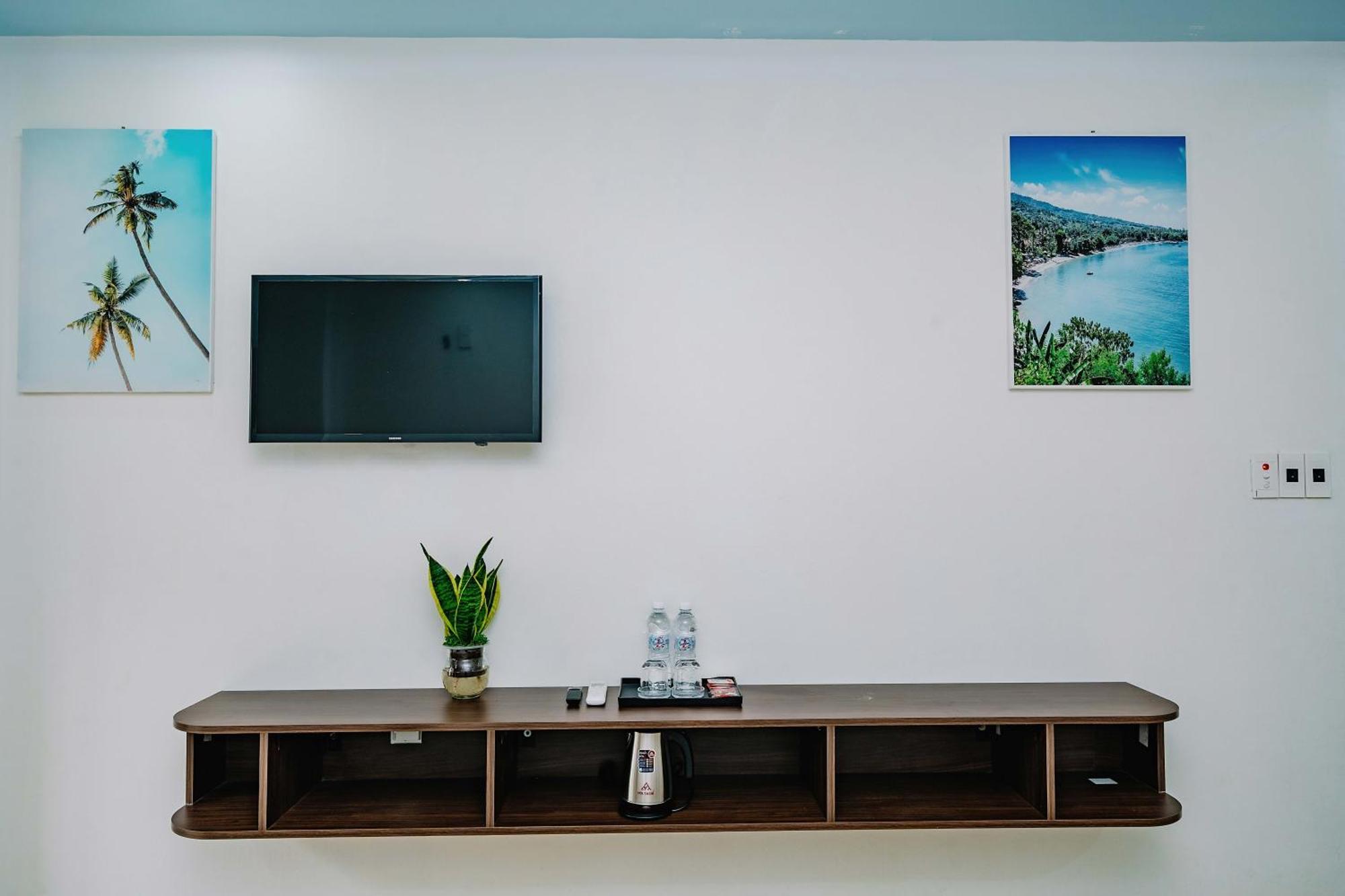 Phuong Dong Hotel Dong Khe Sau Экстерьер фото